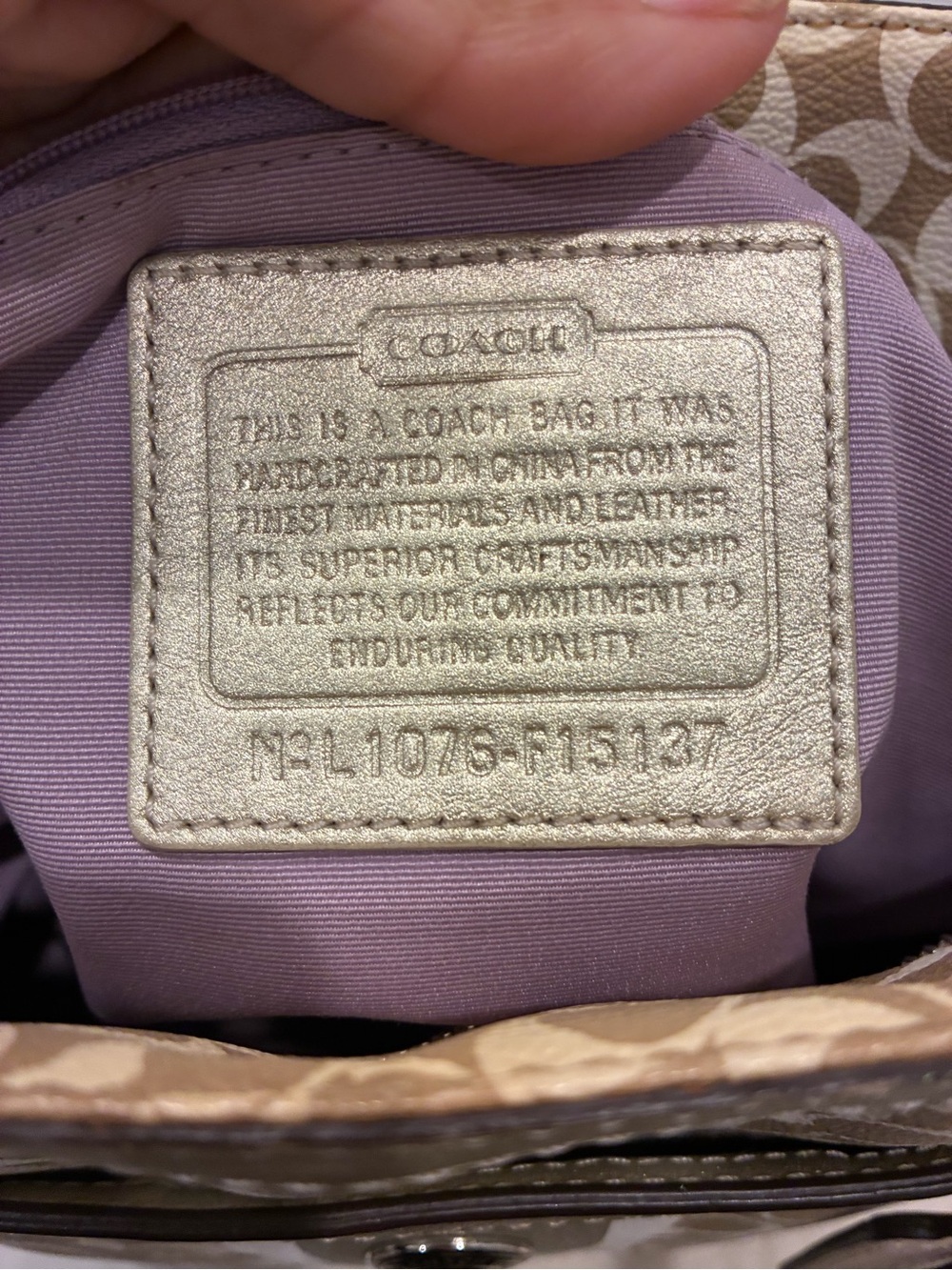 Coach Chelsea Heritage Stripe Signature Tote F15137 - Picture 8 of 11